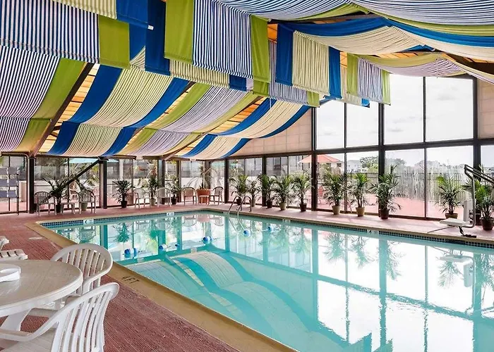 Comfort Gold Coast Inn