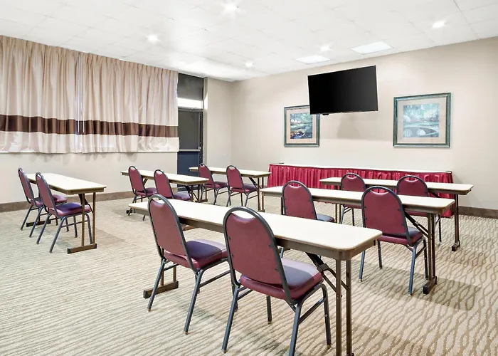 Inn Comfort Gold Coast 4*
