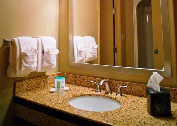 Comfort Gold Coast 4* Ocean City